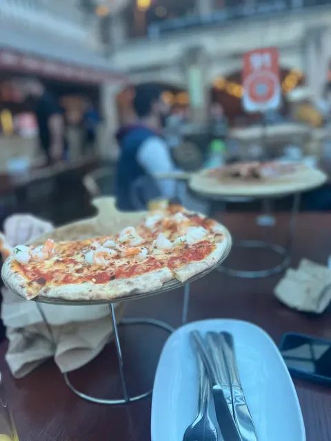 La Pizza