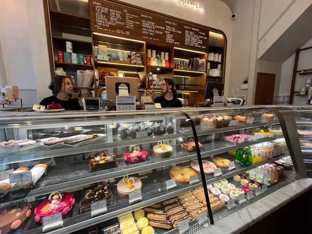 La Renaissance Patisserie and Cafe