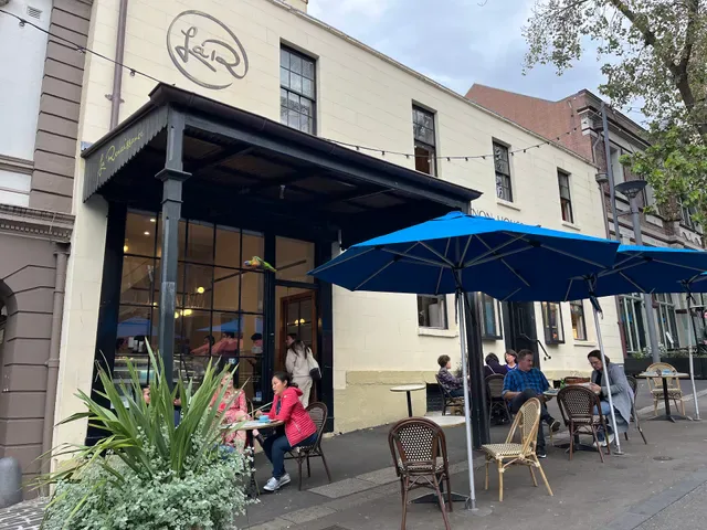 La Renaissance Patisserie and Cafe