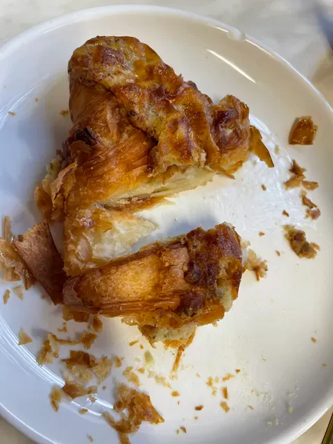 La Renaissance Patisserie and Cafe