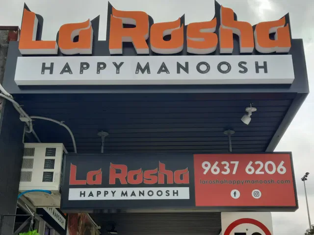 La Rosha Happy Manoosh