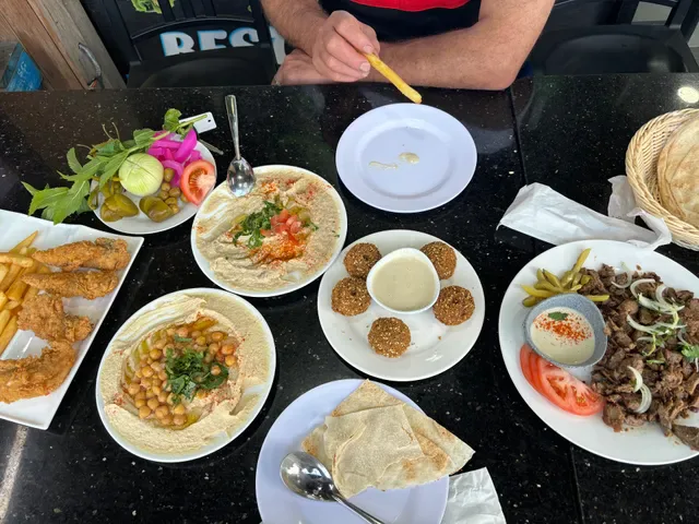 La Rouche Lebanese Restaurant