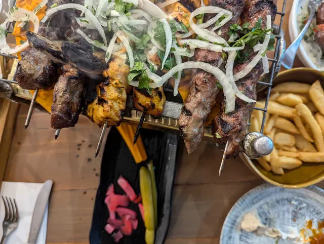 La Shish Lebanese Restaurant