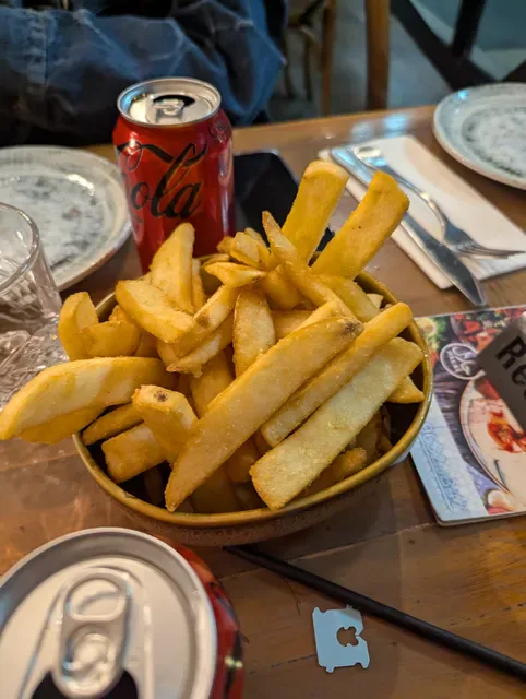 La Shish Lebanese Restaurant