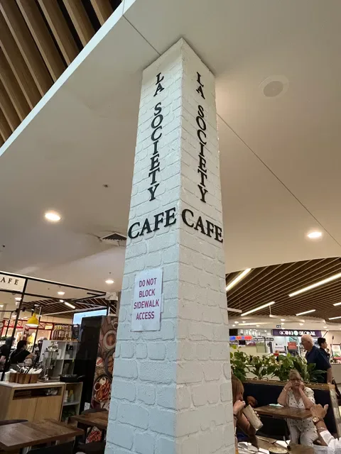 La Society Cafe.