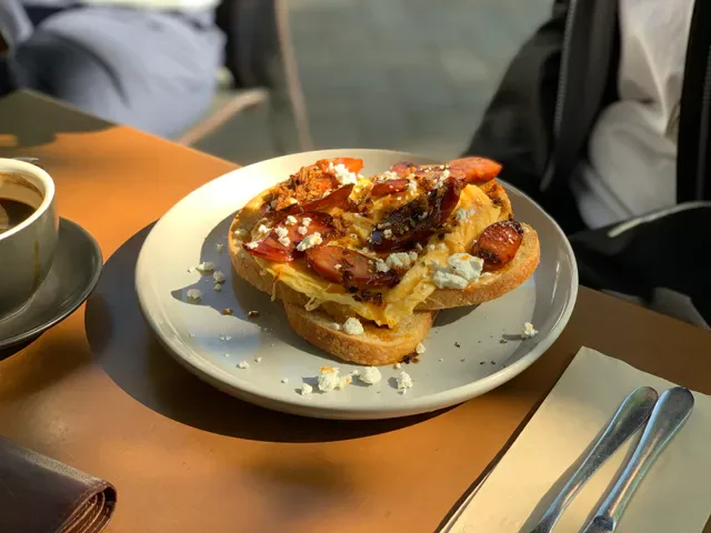 Sounds Sydney Cafe (Laneway Cafe)