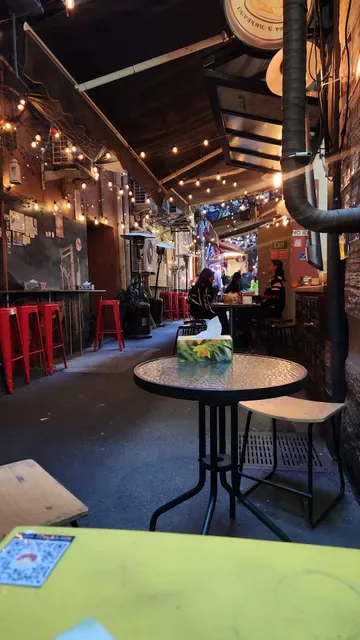 Laneway Dumplings and Momo