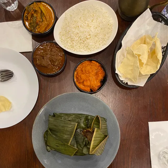Lankan Railway Cafe