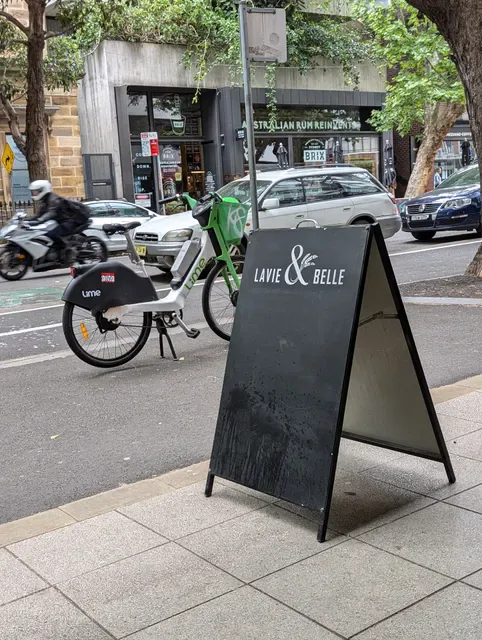 Lavie & Belle Bakery Surry Hills
