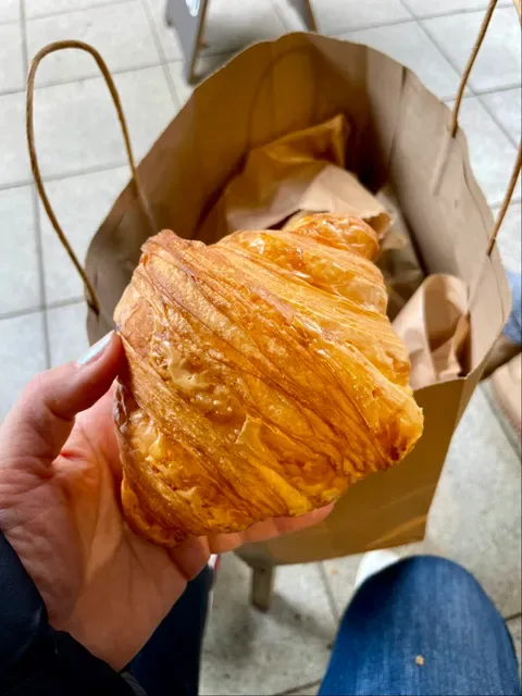 Lavie & Belle Bakery Surry Hills