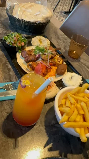 Lazeez Lebanese Cuisine