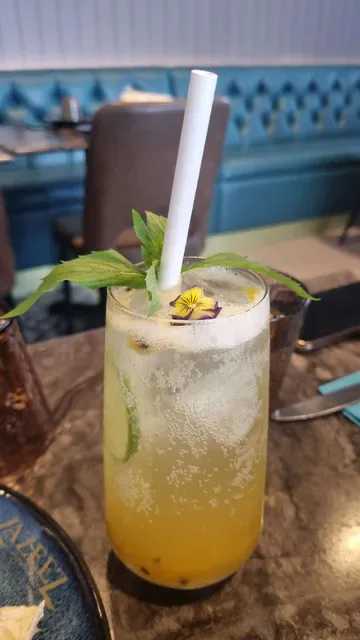 Lazeez Lebanese Cuisine