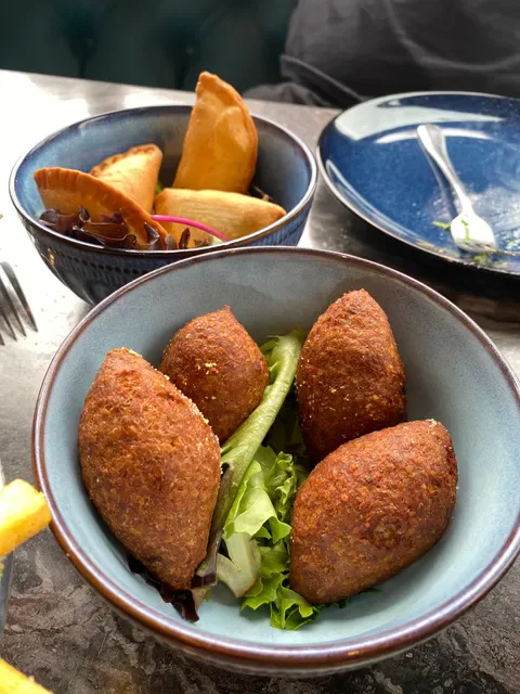 Lazeez Lebanese Cuisine