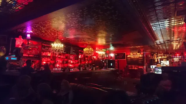 Lazybones Lounge Restaurant & Bar