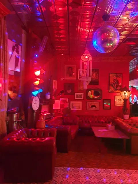 Lazybones Lounge Restaurant & Bar
