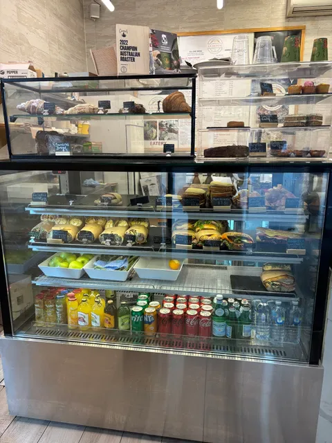Le MONDE Bakery-Cafe
