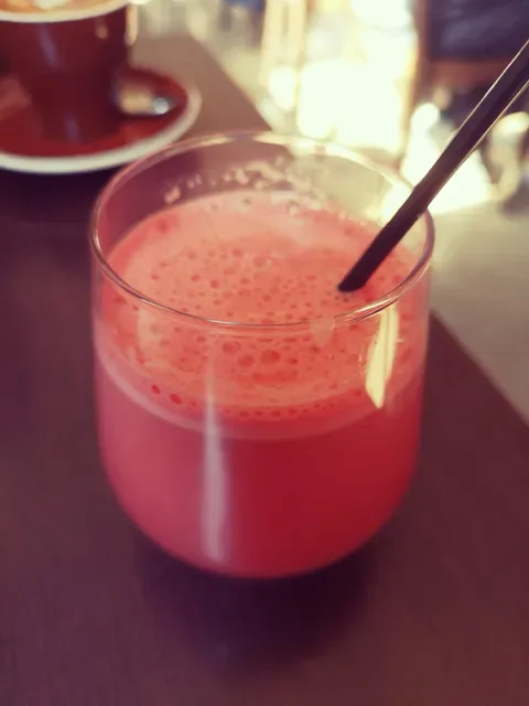 Le Monde Cafe