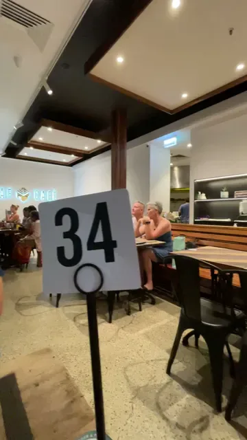 Leaf Cafe & Co.