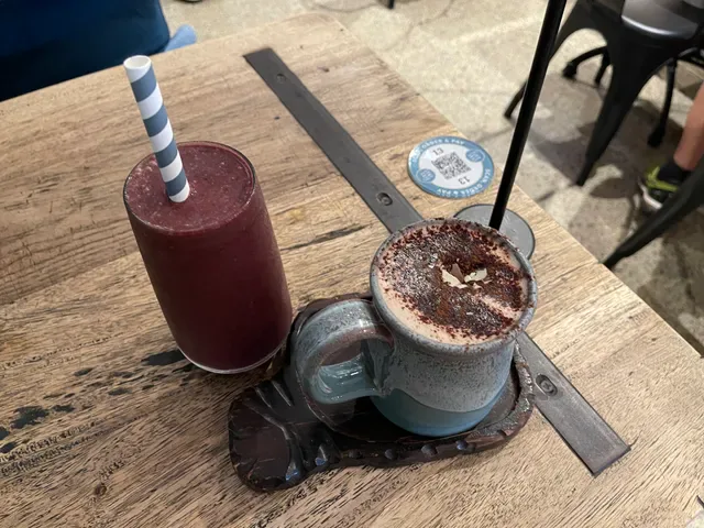 Leaf Cafe & Co.