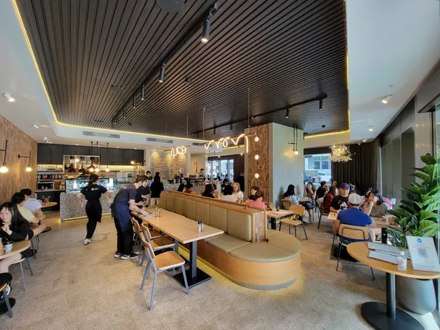 Leaf Cafe & Co Rhodes