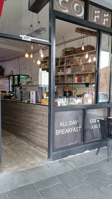Lena’s Cafe