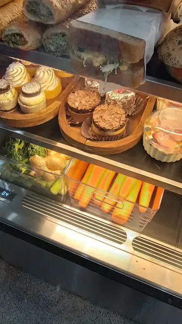 Lena’s Cafe