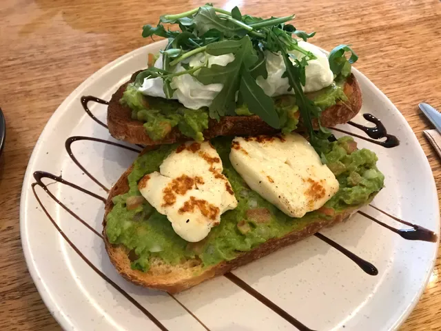 Lena’s Cafe