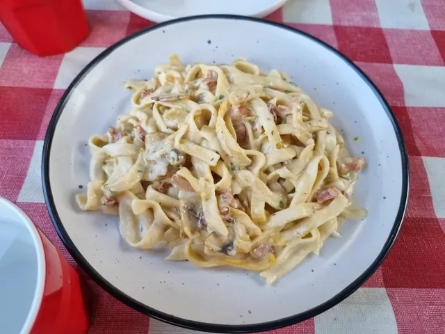 Lilyfield Pizzeria Rosticceria