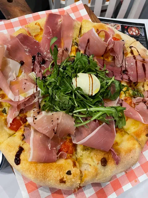Lilyfield Pizzeria Rosticceria