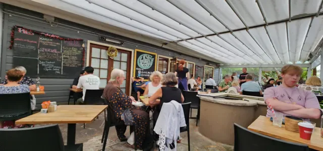 Lily's Pad Cafe