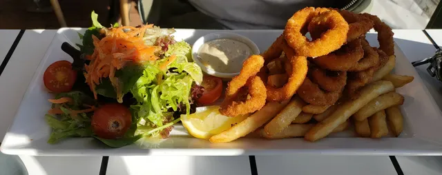 Limani Bar & Mezze (formerly the Boat Shed)