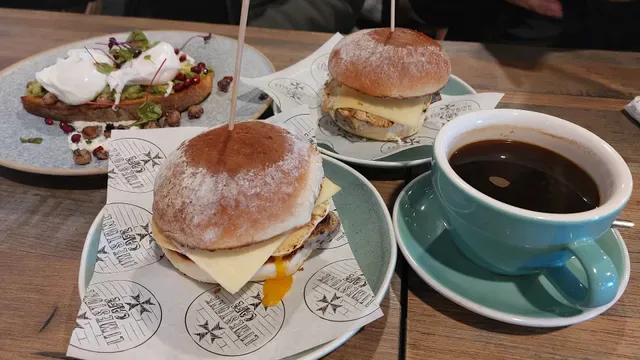 Limestone Cafe