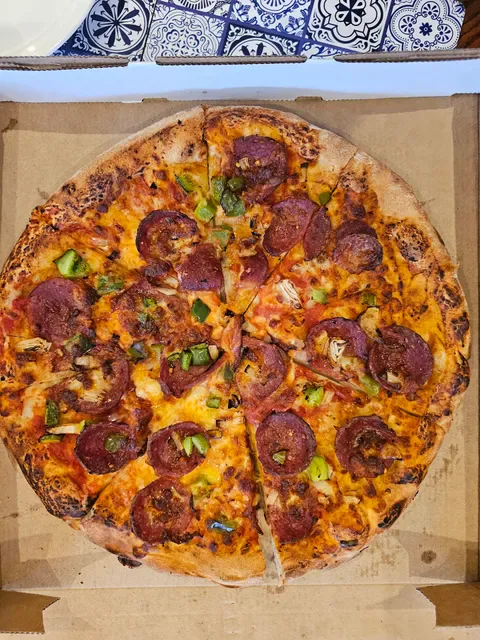 Lipari Pizza Bar Italian Restaurant