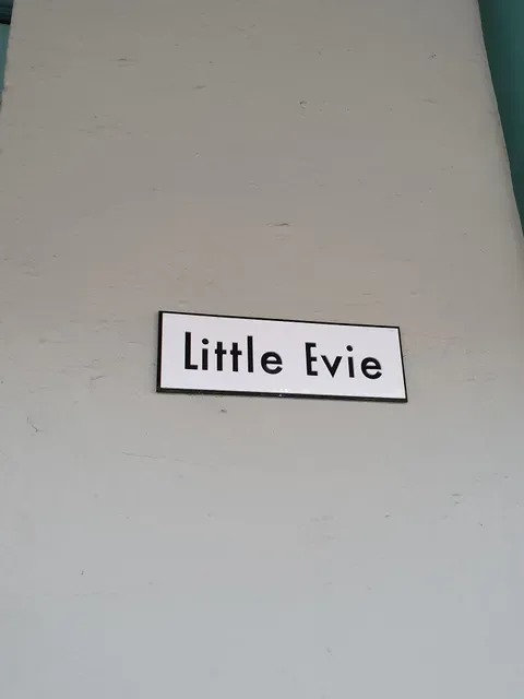Evie's Redfern