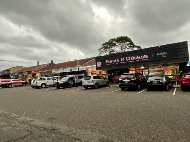 LITTLE ITALY NARRAWEENA