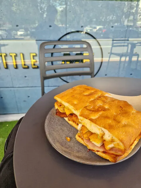 Little Me Cafe Maroubra