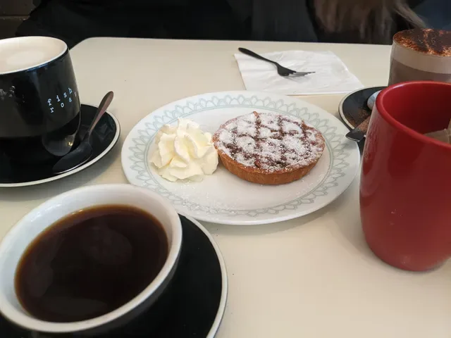 Little Paris Café