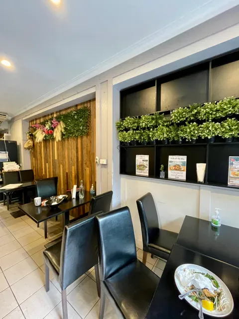 Llankelly Thai