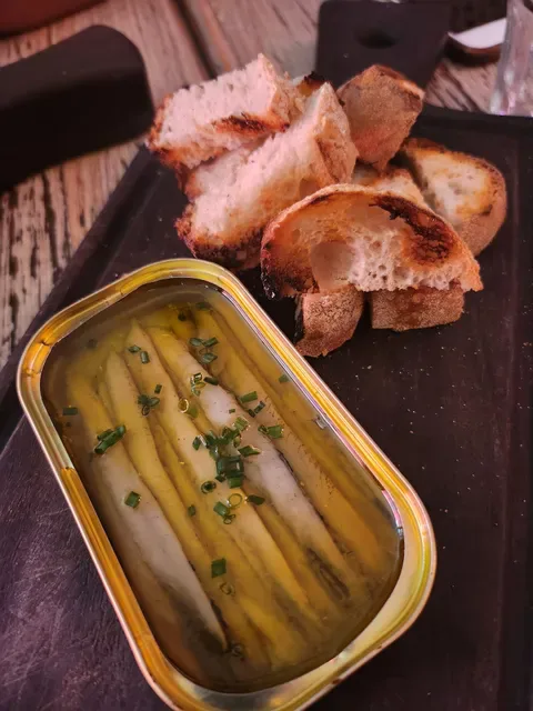 Mestizo Bar and Latin Cuisine