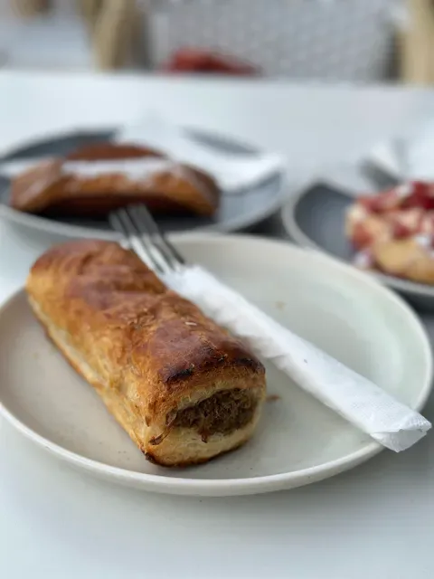 Locantro Bakery