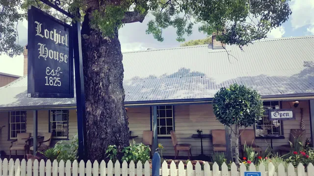 Lochiel House