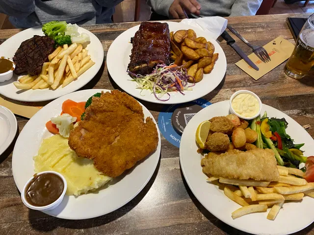 Lockies Hotel