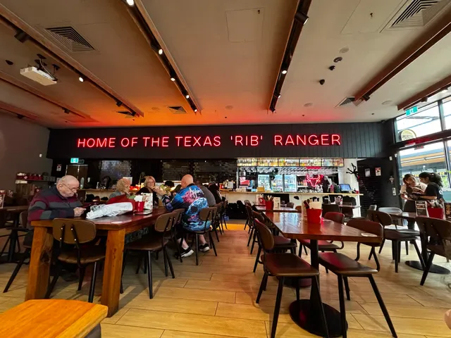 Lone Star Rib House & Brews Ed Square
