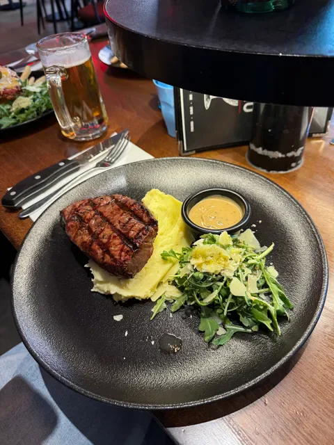 Lone Star Rib House & Brews Ed Square