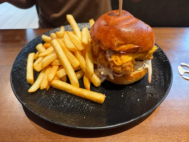 Lone Star Rib House & Brews Ed Square
