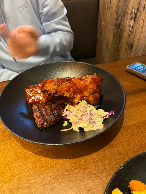 Lone Star Rib House & Brews Ed Square