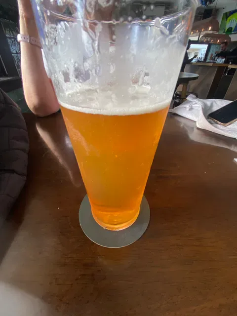 Lord Raglan Hotel