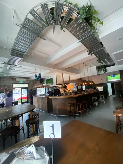 Lord Raglan Hotel
