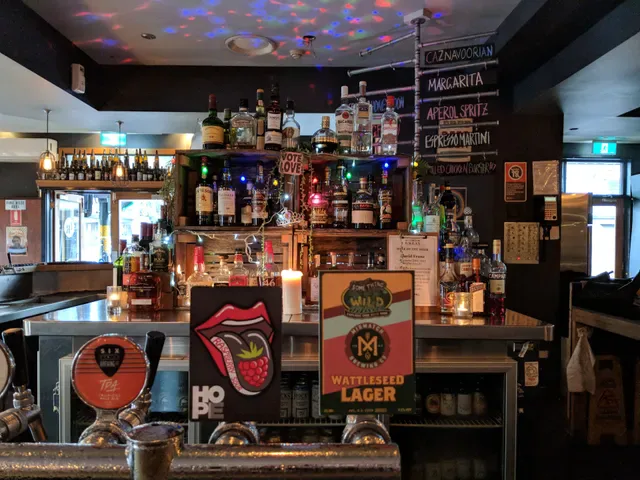 Lord Raglan Hotel