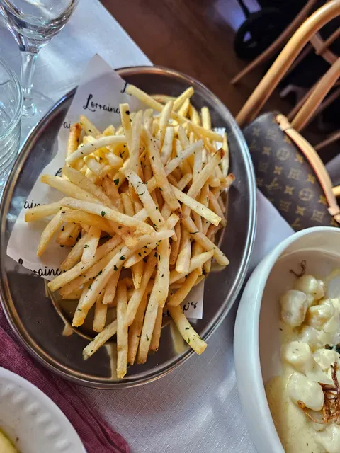Lorraine's Bistro